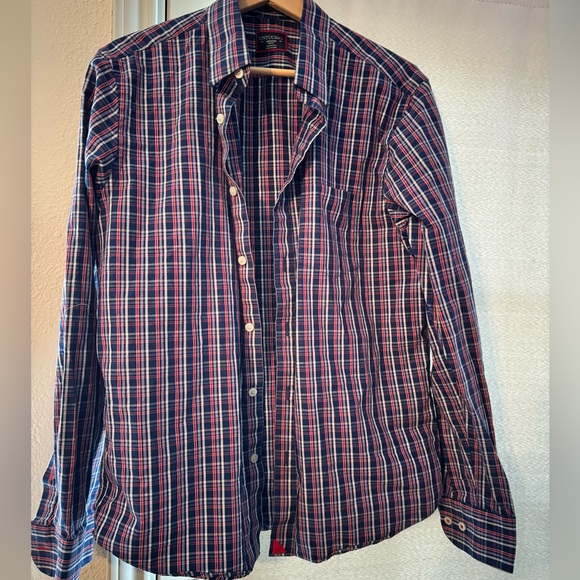 Untuckit plaid button down - Picture 2 of 2
